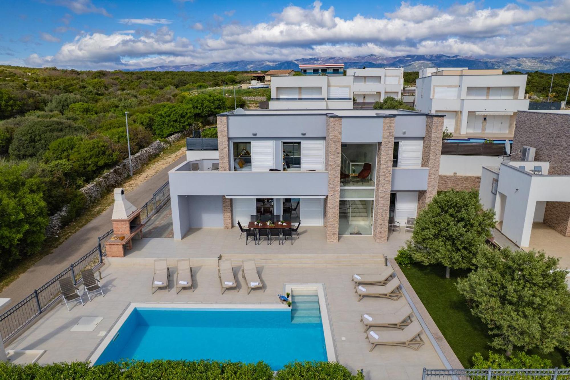 Villas Royal I With Private Pool Novalja Exterior photo